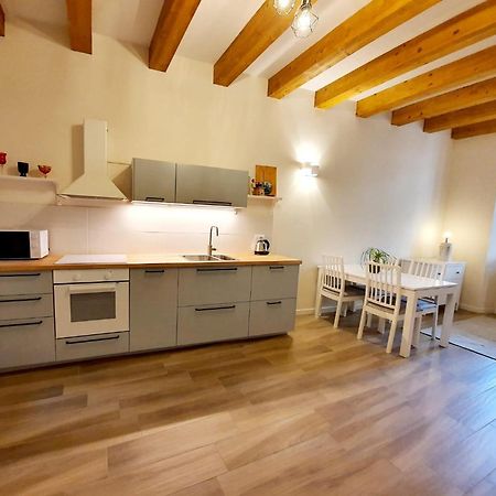 Residenza La Ruga Matilde & Eleonora Apartments Lake Вербания Екстериор снимка