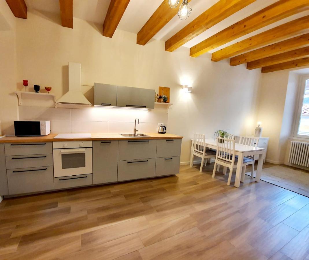 Residenza La Ruga Matilde & Eleonora Apartments Lake Вербания Екстериор снимка