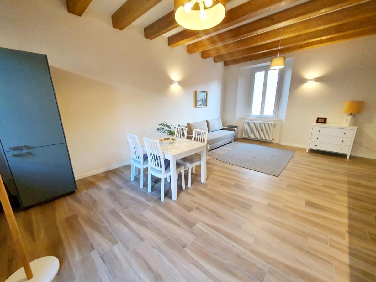 Residenza La Ruga Matilde & Eleonora Apartments Lake Вербания Екстериор снимка