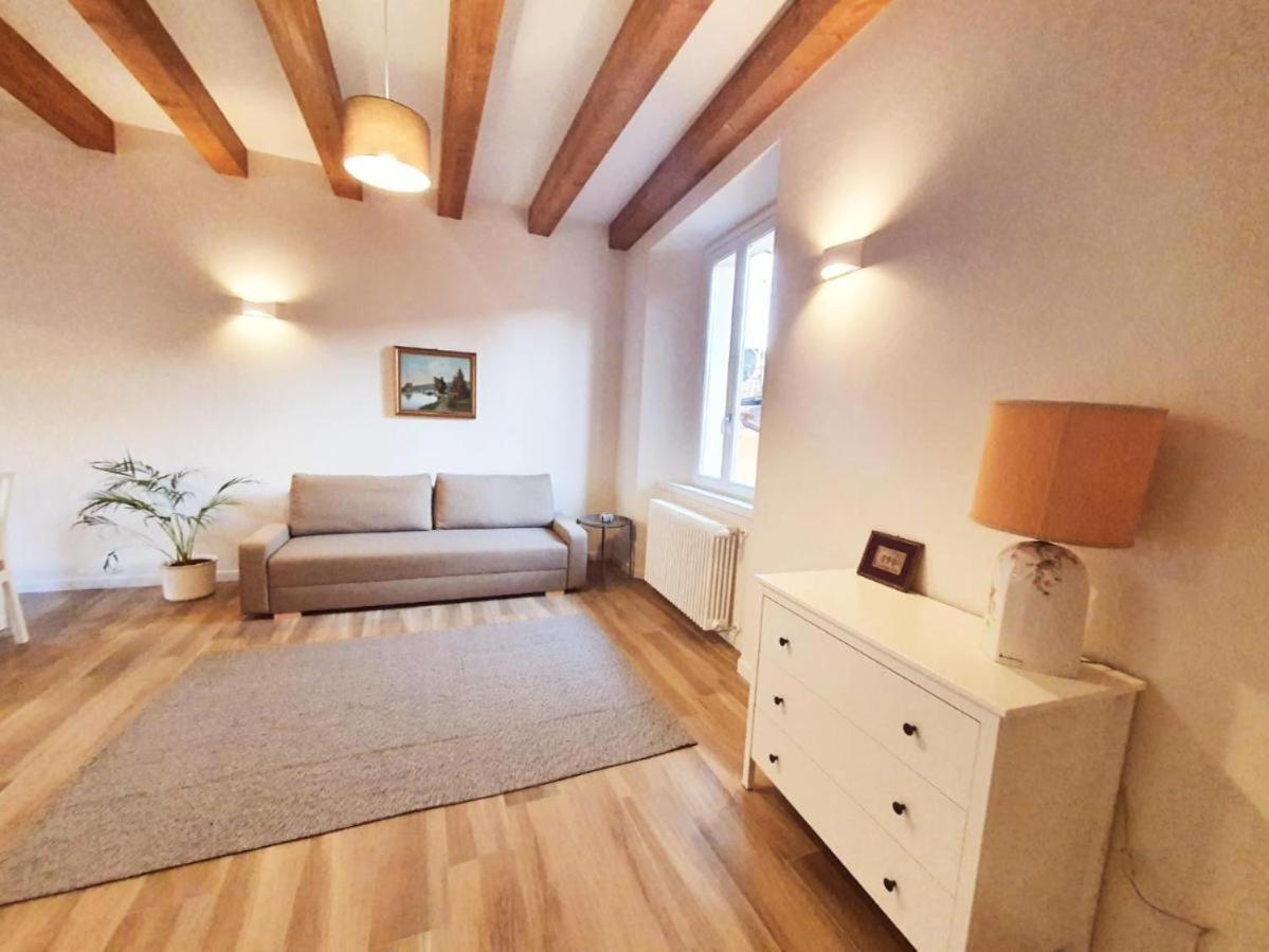 Residenza La Ruga Matilde & Eleonora Apartments Lake Вербания Екстериор снимка